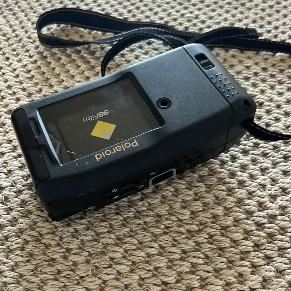 Polaroid 95 film camera captiva auto focus SLR